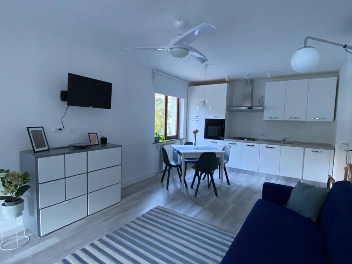 טנו Garda View Apartment מראה חיצוני תמונה
